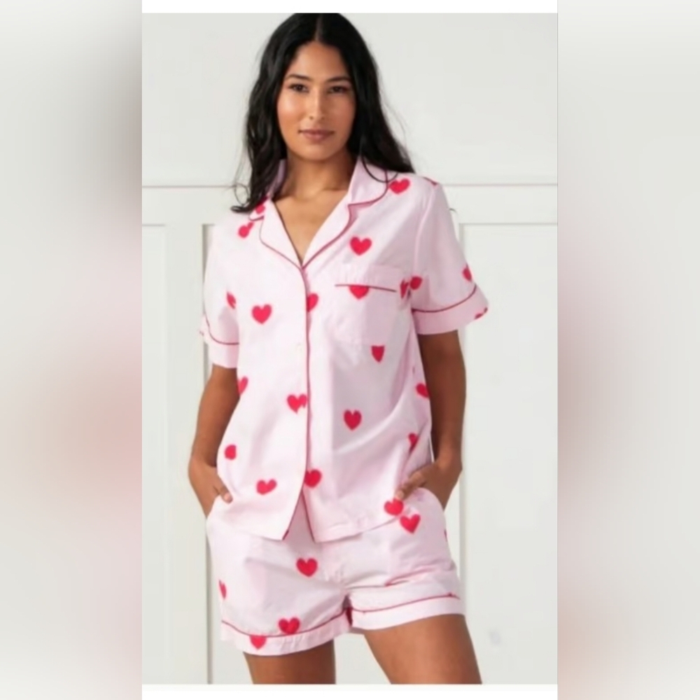 EUC Printfresh Queen Of Hearts Short Set in Candy Pink, Size Small